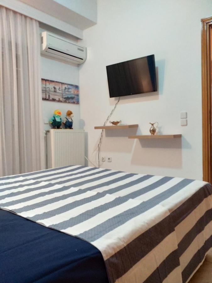 Blue & White Maisonette Over The Sea Near Sounio Kaap Soenion Buitenkant foto